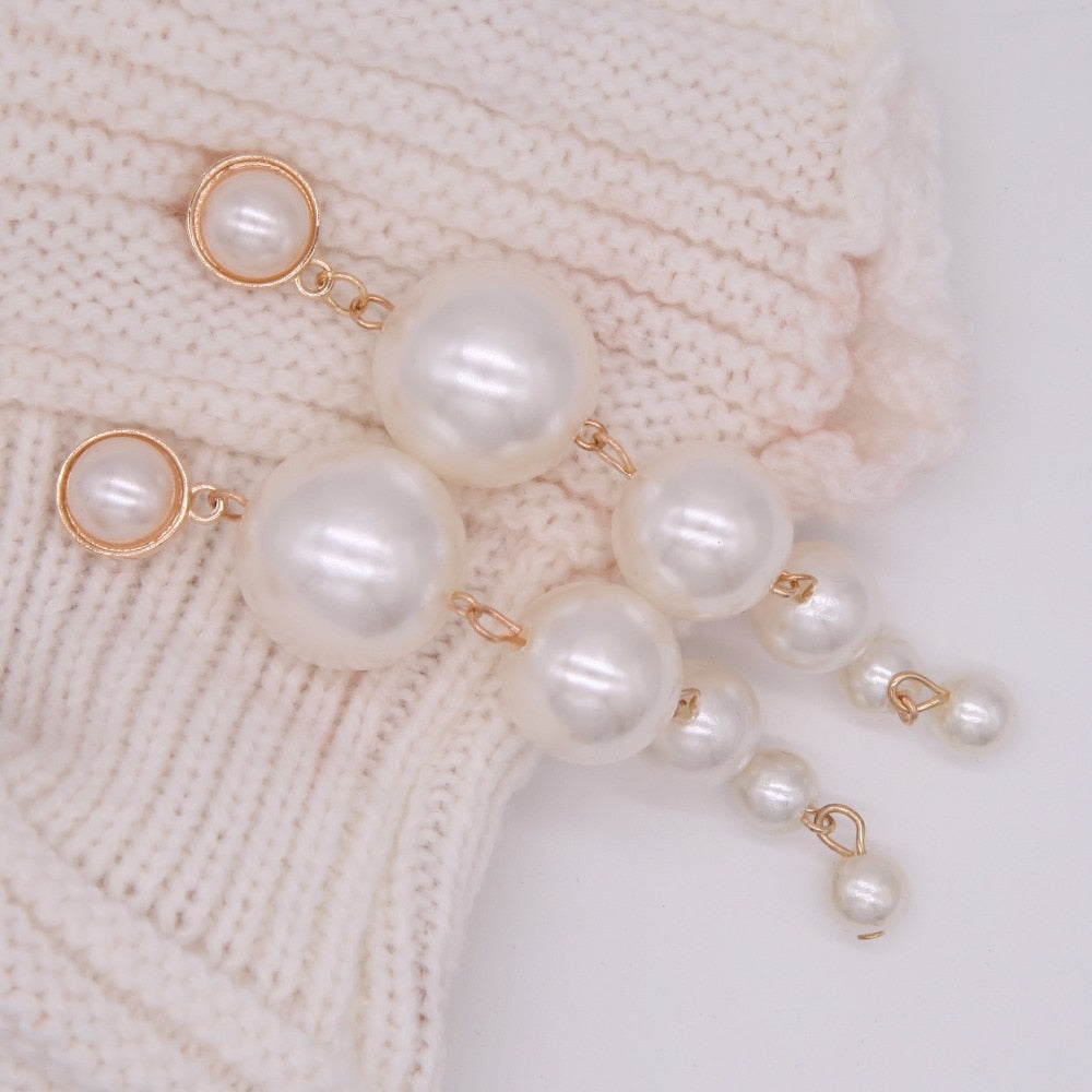 Trendy Elegant Long Pearl Earrings
