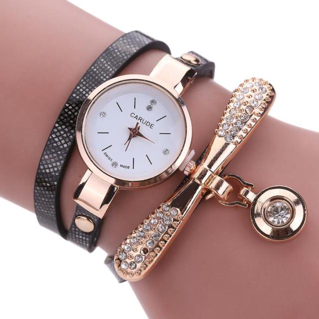 Casual Bracelet Watch With Rhinestones