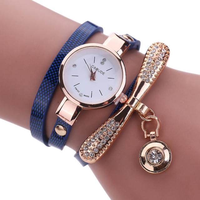 Casual Bracelet Watch With Rhinestones