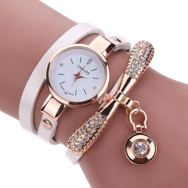 Casual Bracelet Watch With Rhinestones