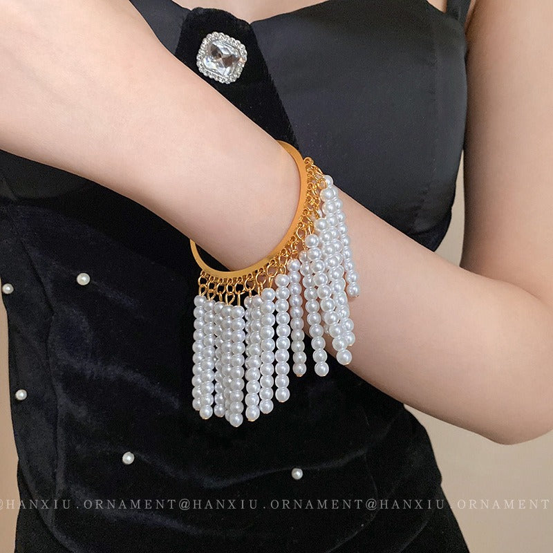 Pearl Tassel Open Bracelet