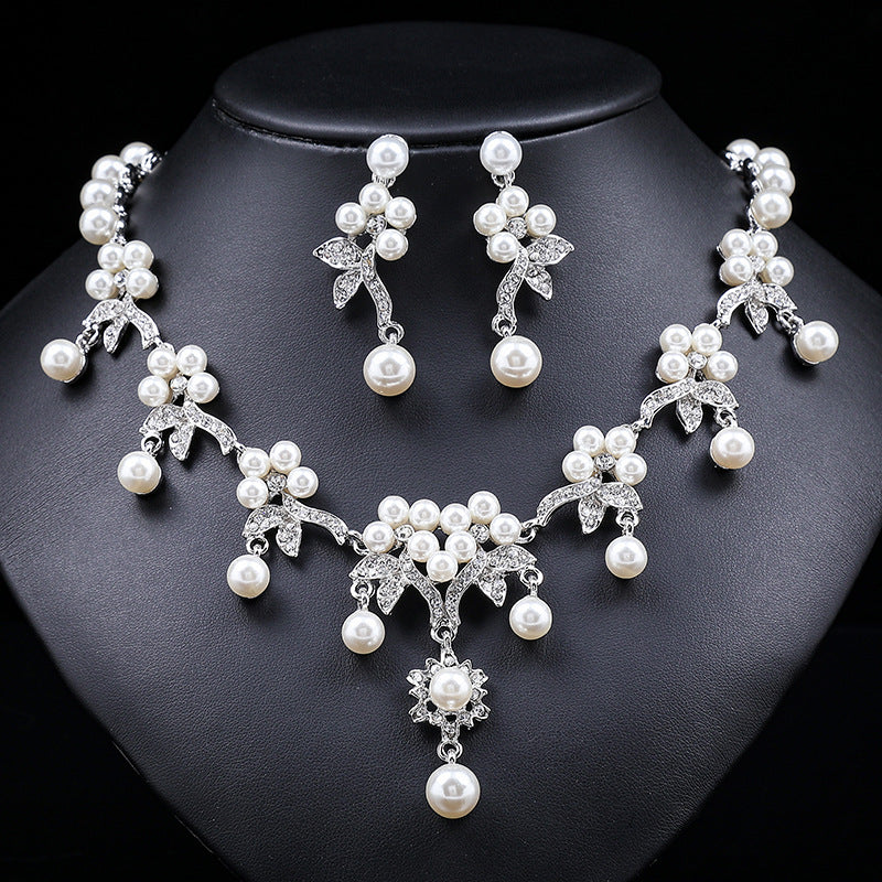 Branch Shaped Pearl Necklace Set