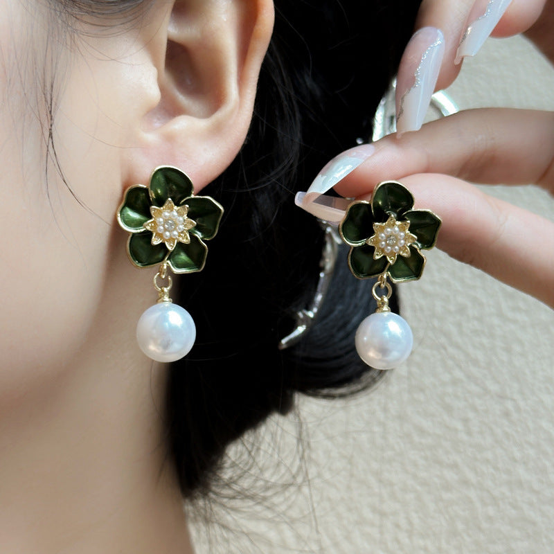 Green Flower Pearl Stud Earrings